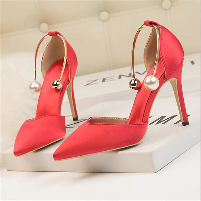 Pearl Loop Pointed-Toe Stiletto Heels