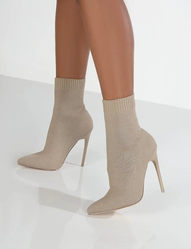 Pointed Toe Knit Sock Boots